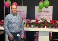 Alex Gevers van Gevers Planten stond met zijn Cyclamen voor de More Lips serie op de beurs. Daarbij was het een klein feestje op de stand omdat ze al meer dan 55 jaar planten leveren!